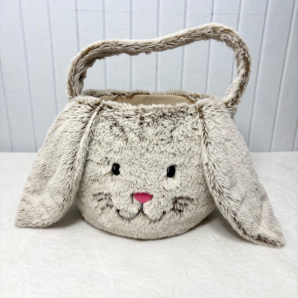 Large Plush Beige Easter Bunny Rabbit Basket‎